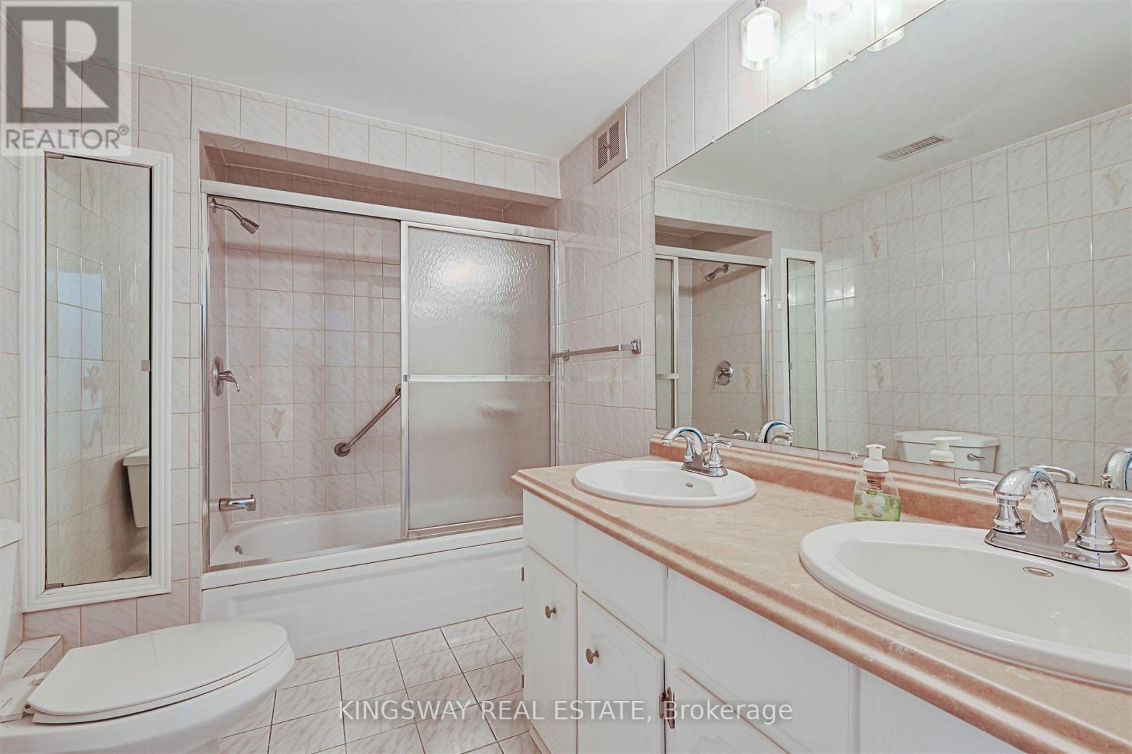 184 Edmonton Drive Property Photo 21