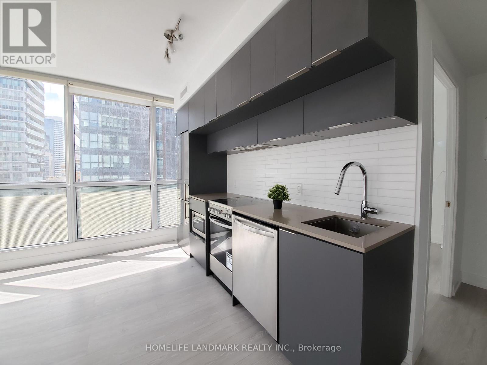1110 - 181 Dundas Street E Property Photo 7
