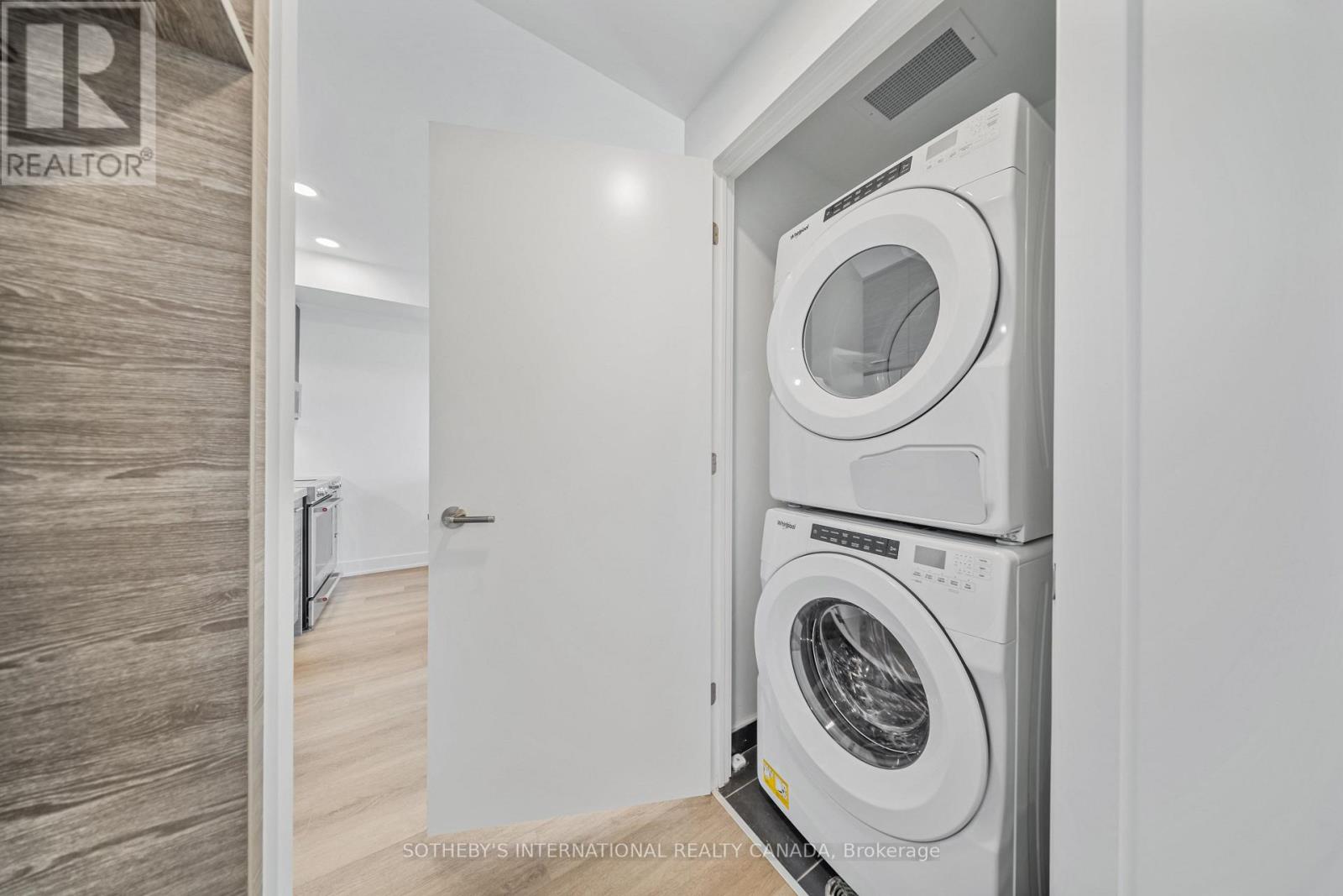 705 - 484 Spadina Avenue Property Photo 13