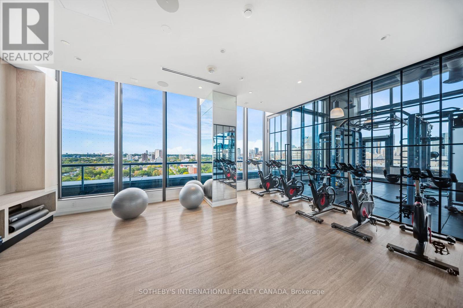 705 - 484 Spadina Avenue Property Photo 41