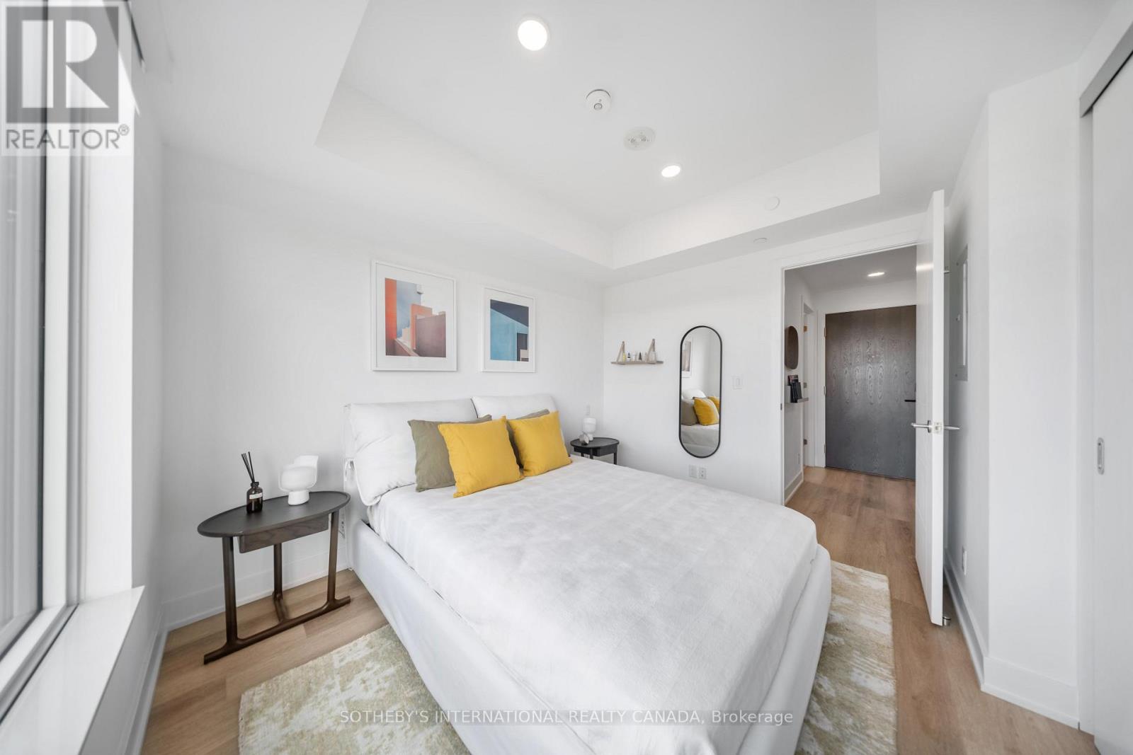 210 - 484 Spadina Avenue Property Photo 15
