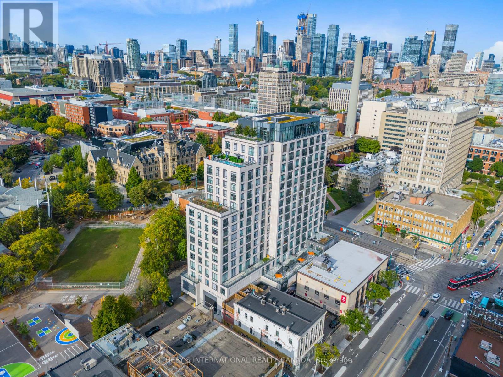 210 - 484 Spadina Avenue Property Photo 21