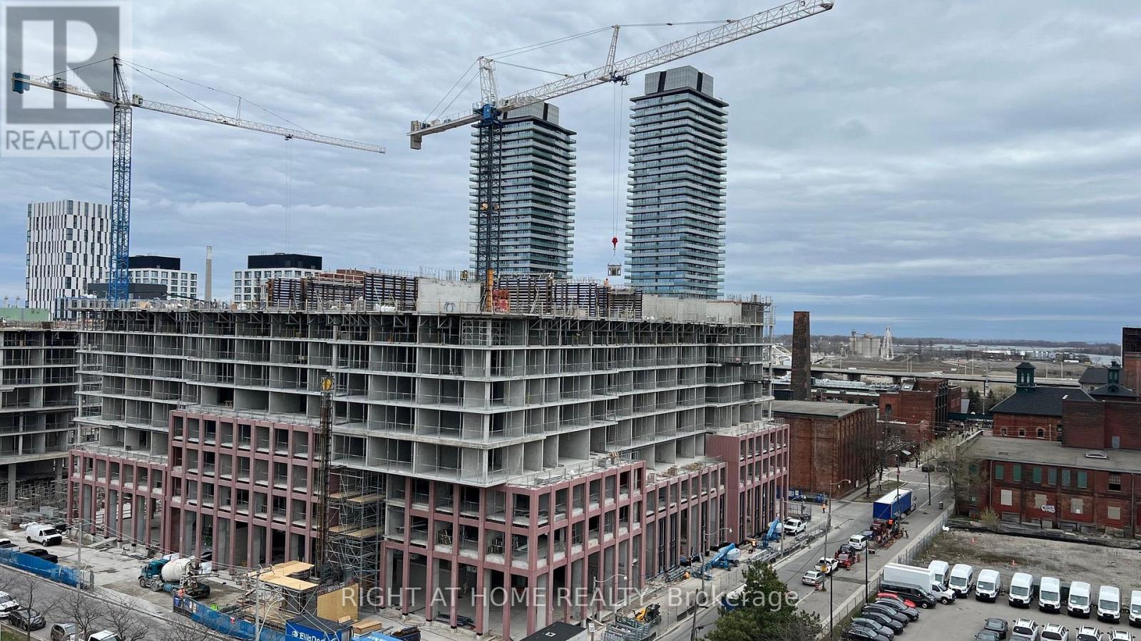 602 - 90 Trinity Street Property Photo 23