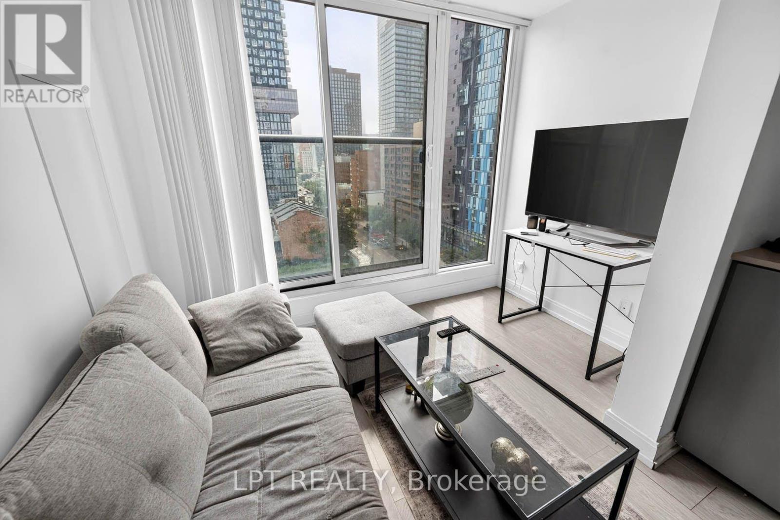 807 - 181 Dundas Street E Property Photo 9
