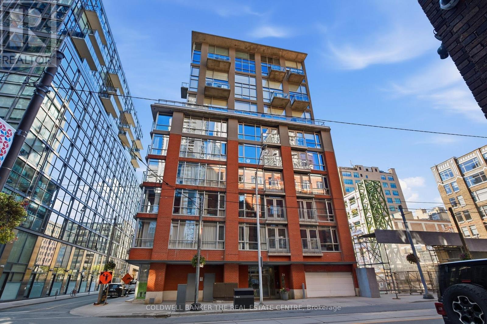 501 - 36 Charlotte Street Property Photo 2