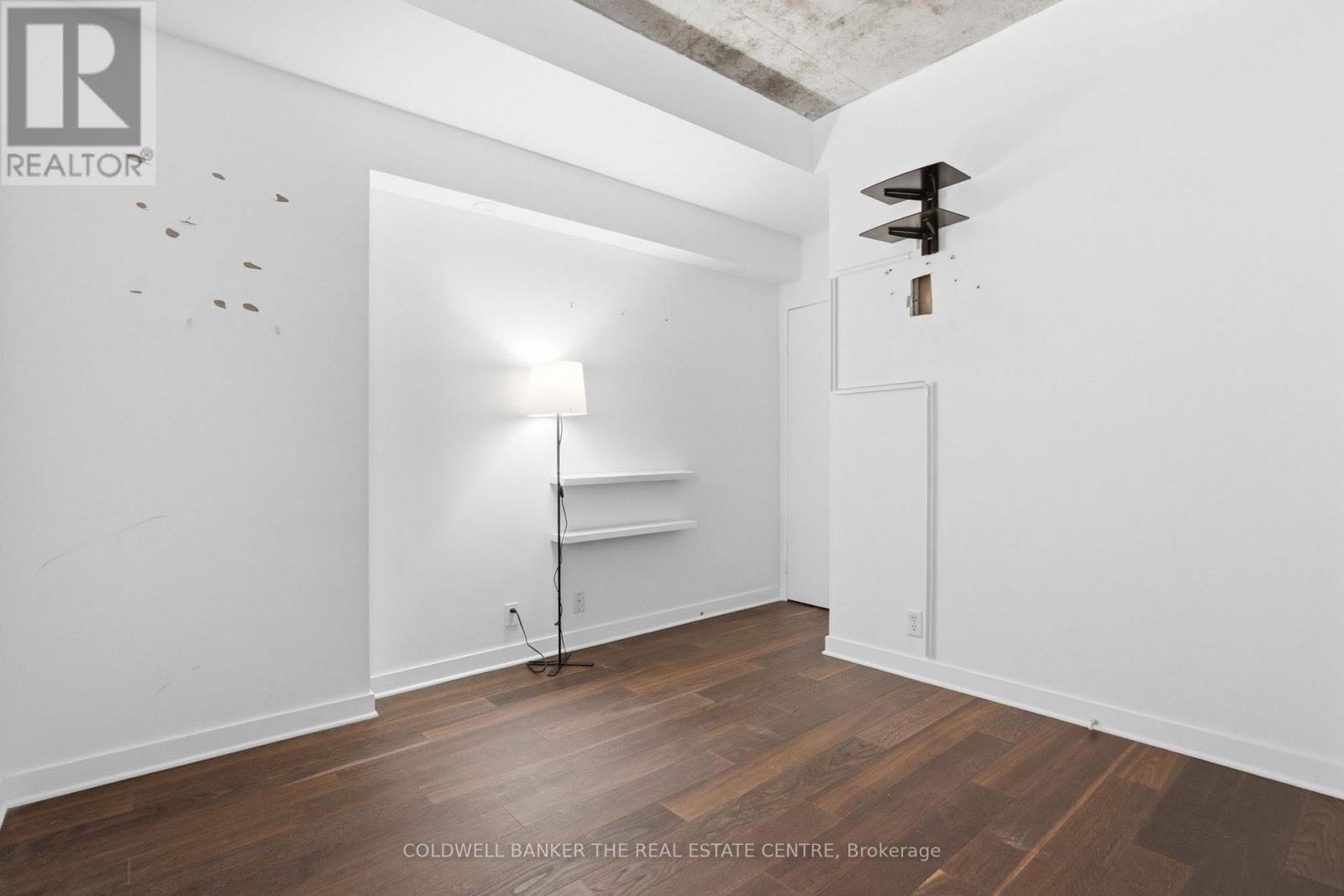 501 - 36 Charlotte Street Property Photo 10
