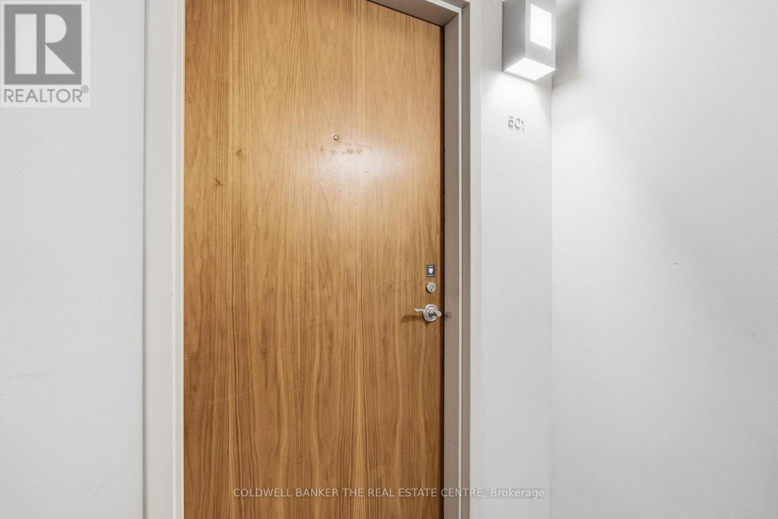 501 - 36 Charlotte Street Property Photo 17