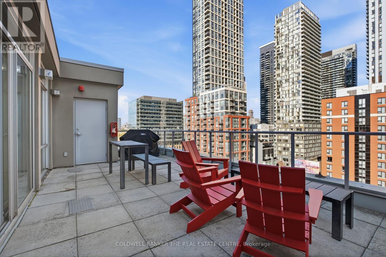 501 - 36 Charlotte Street Property Photo 19