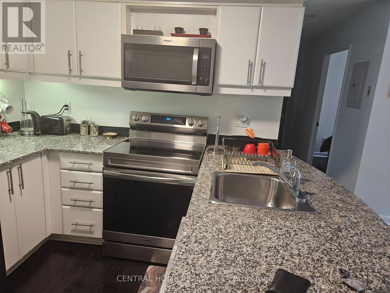 C13874344 Property Photo 8