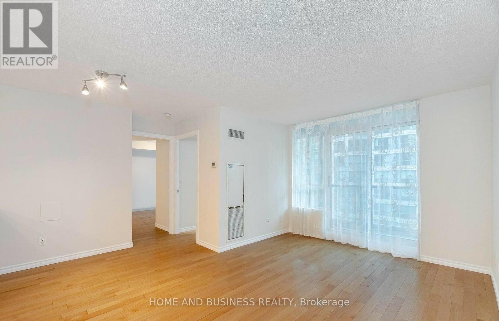 1505 - 12 Yonge Street Property Photo 7
