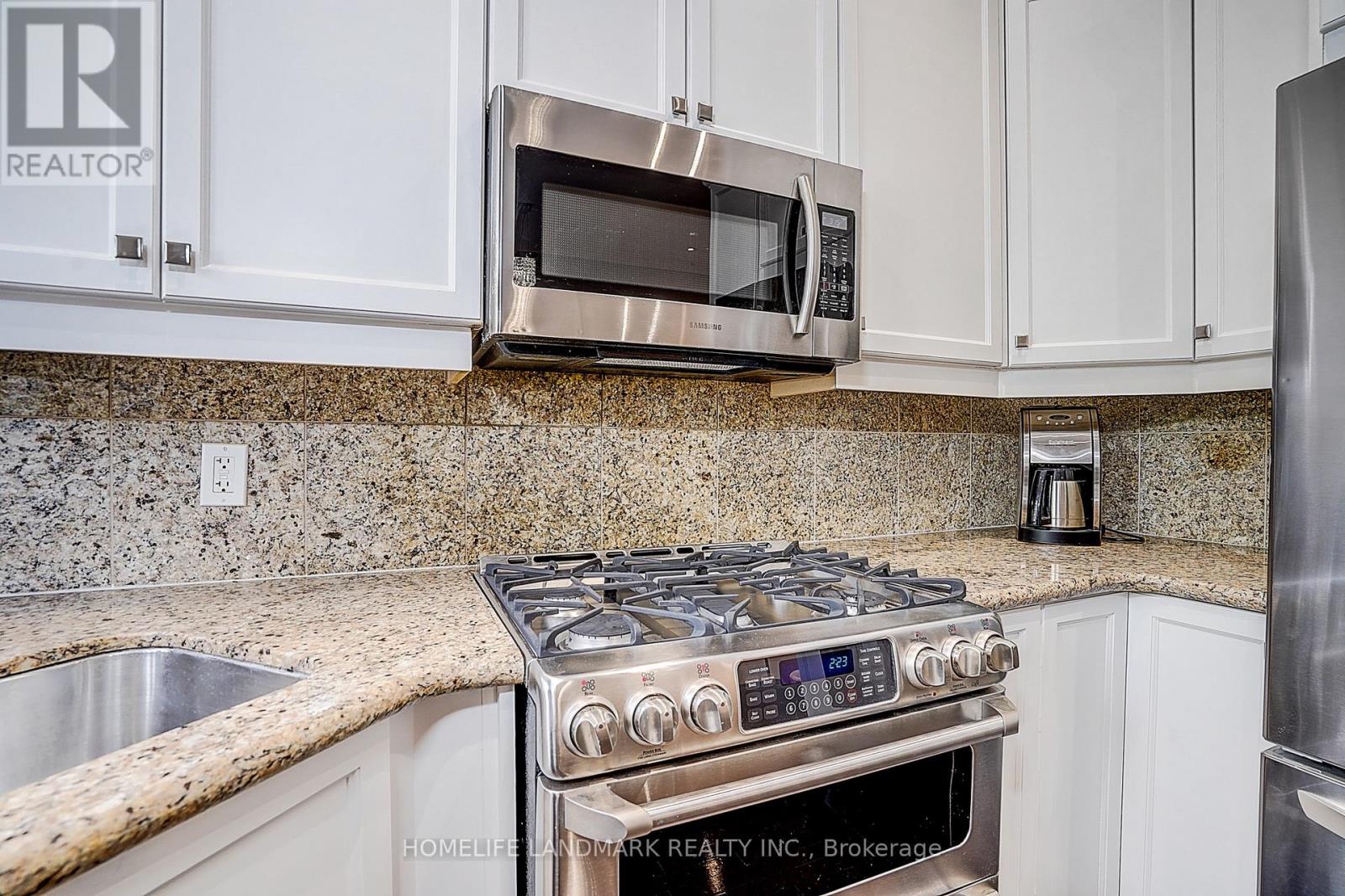 309 - 51 York Mills Road Property Photo 8