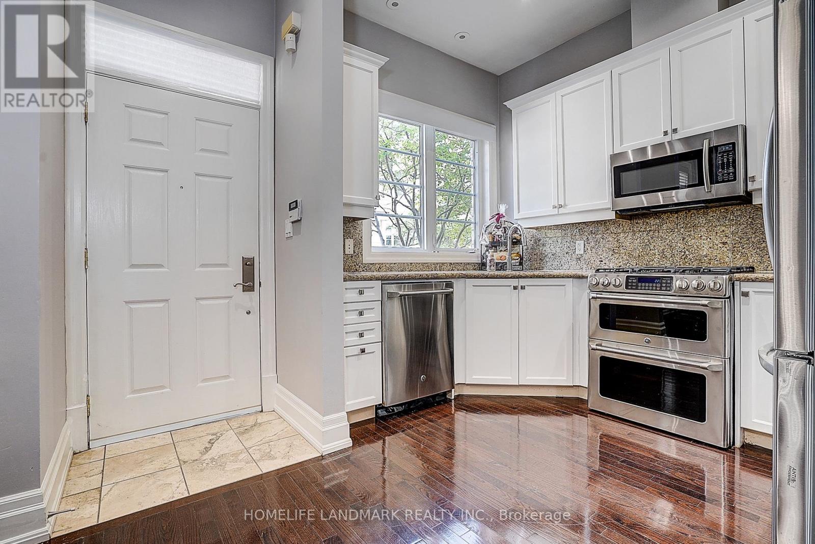 309 - 51 York Mills Road Property Photo 45