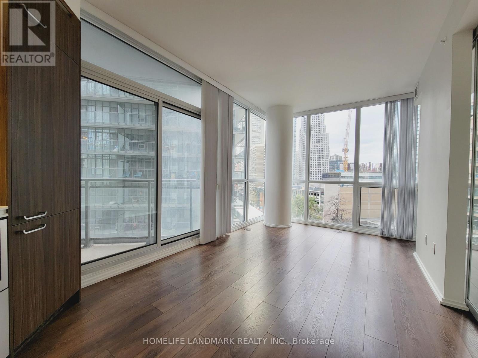906 - 45 Charles Street E Property Photo 2