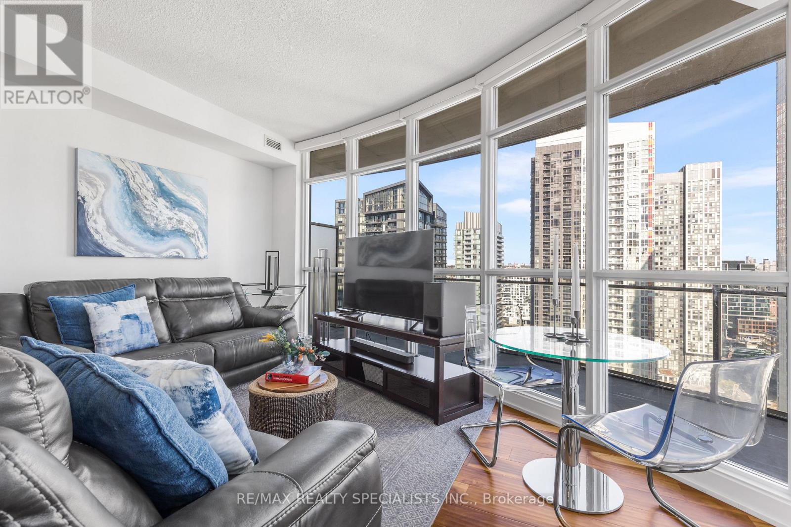 2908 - 38 Dan Leckie Way Property Photo 6
