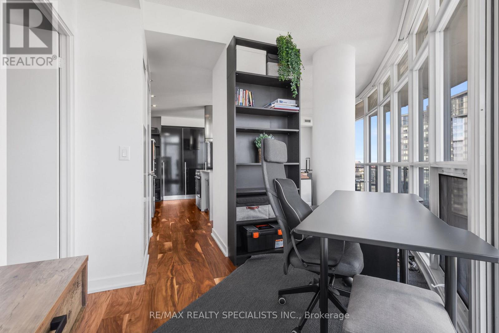 2908 - 38 Dan Leckie Way Property Photo 21
