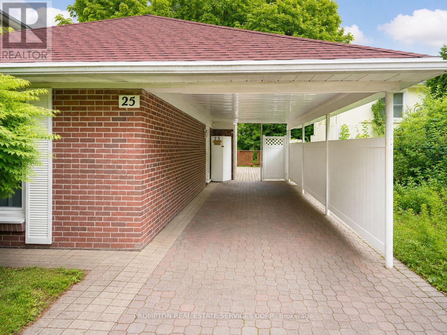25 LEHAR CRESCENT