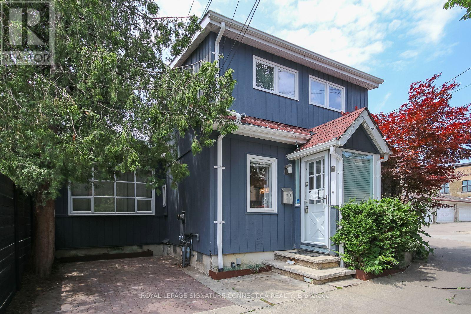 7 WAYS LANE Property Photo 1
