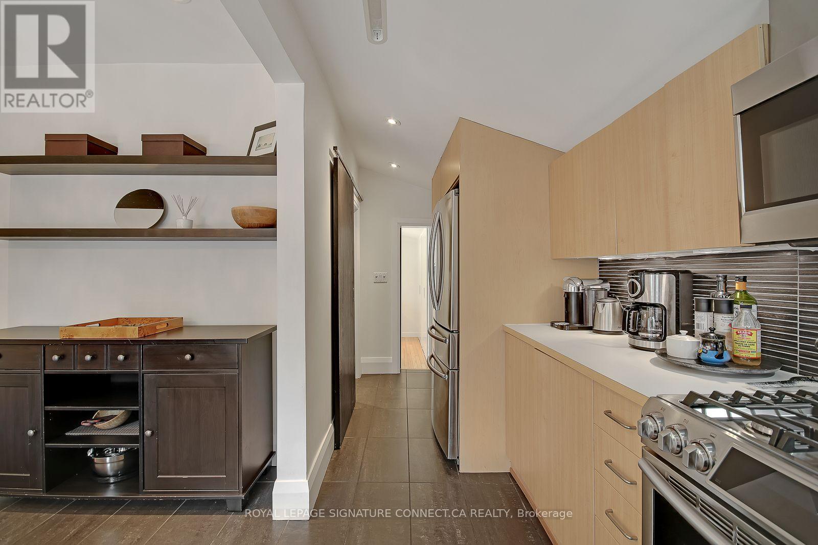 7 Ways Lane Property Photo 16