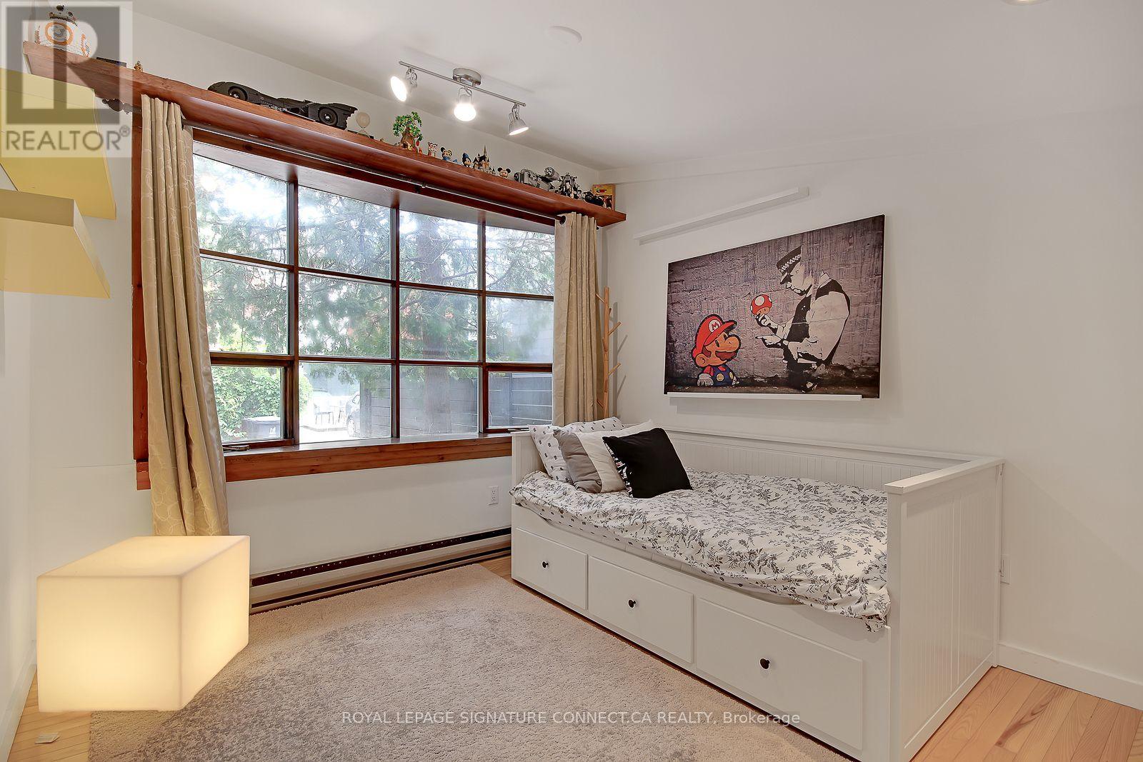 7 Ways Lane Property Photo 18