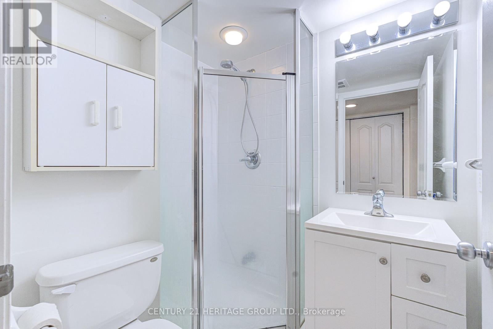 610 - 2 Rean Drive Property Photo 36
