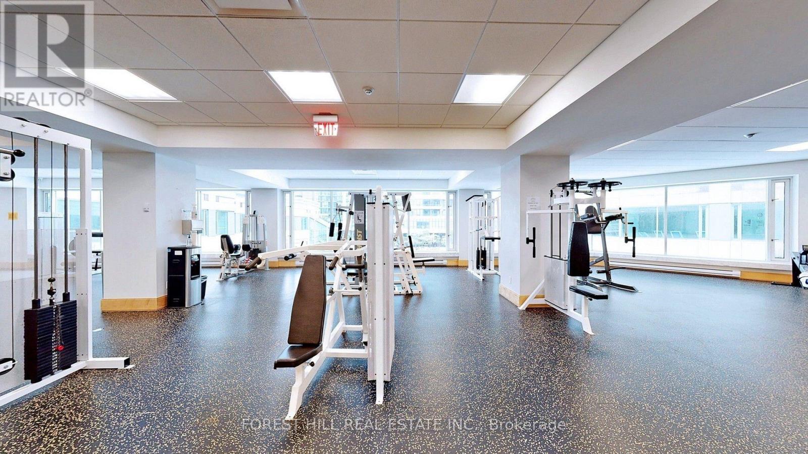 1810 - 10 Yonge Street Property Photo 15