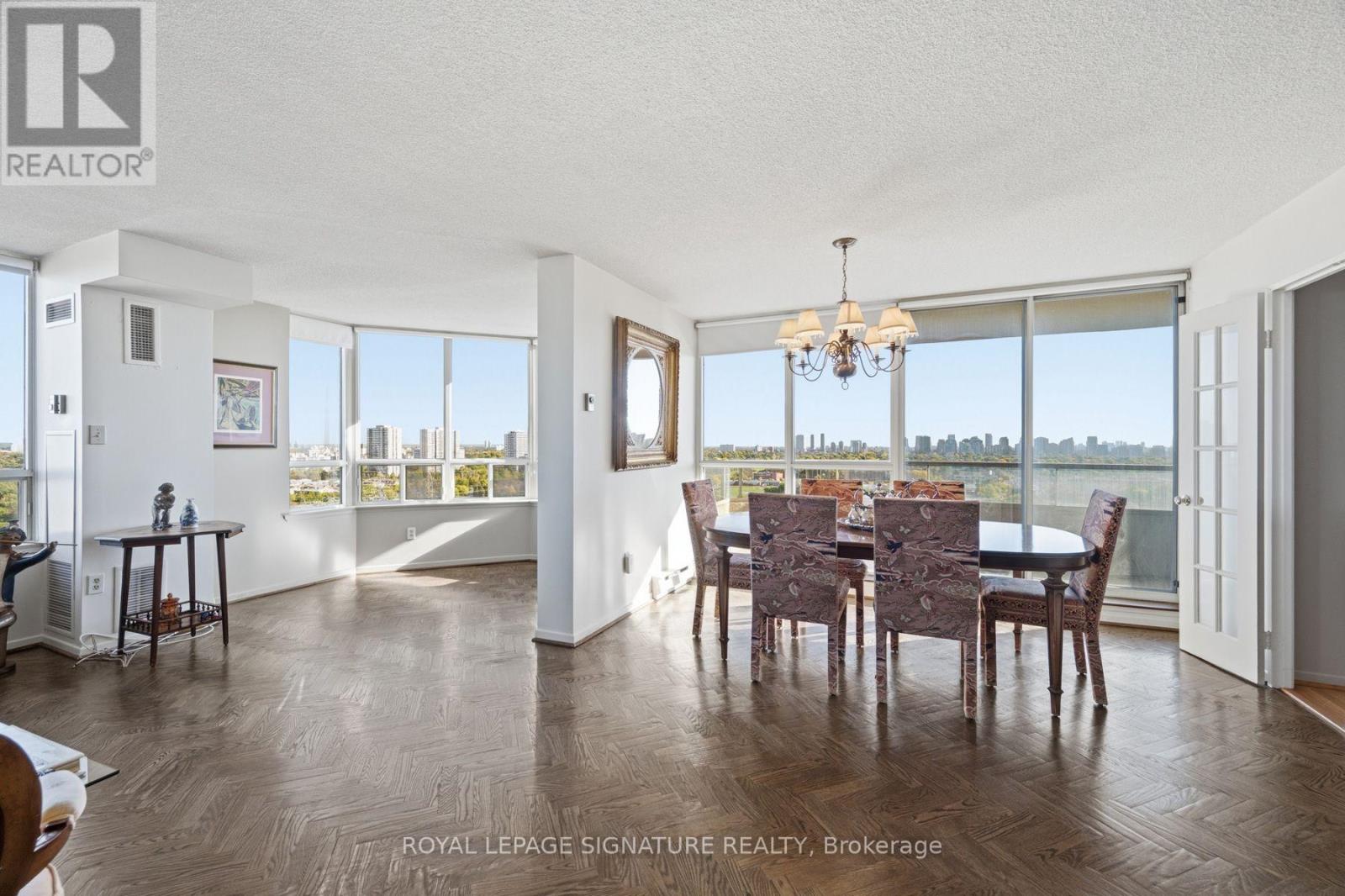 2110 - 10 Torresdale Avenue Property Photo 13