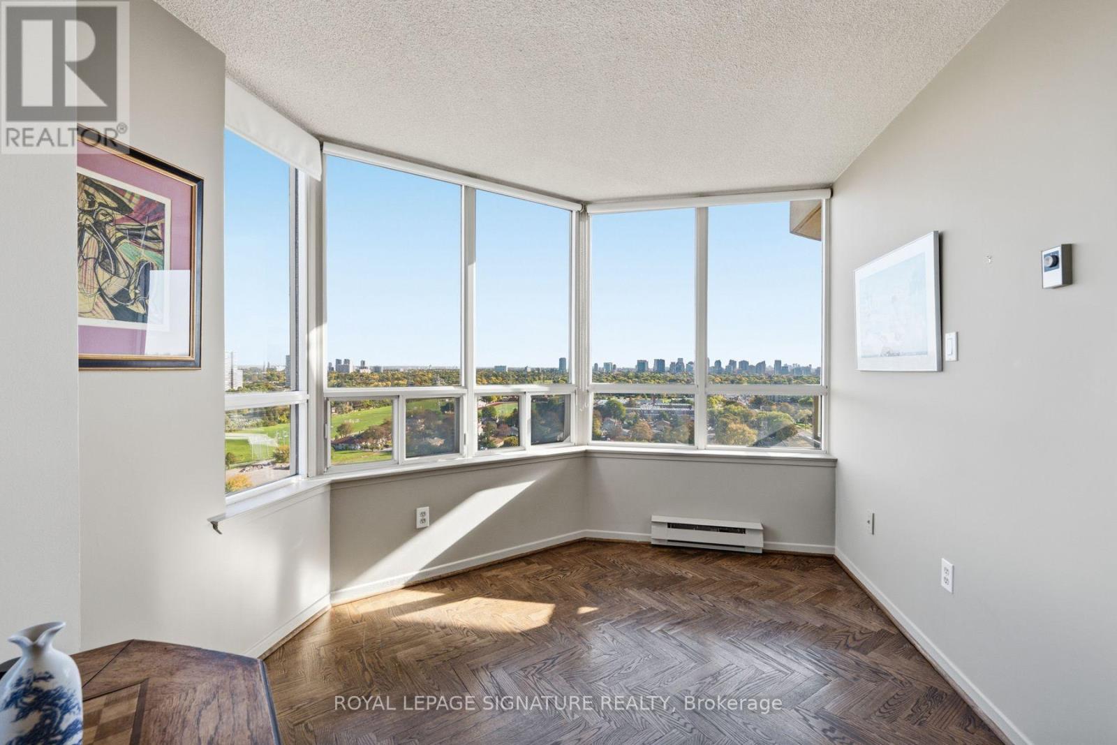 2110 - 10 Torresdale Avenue Property Photo 14