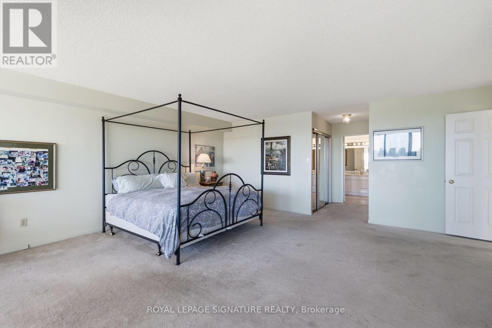 2110 - 10 Torresdale Avenue Property Photo 23