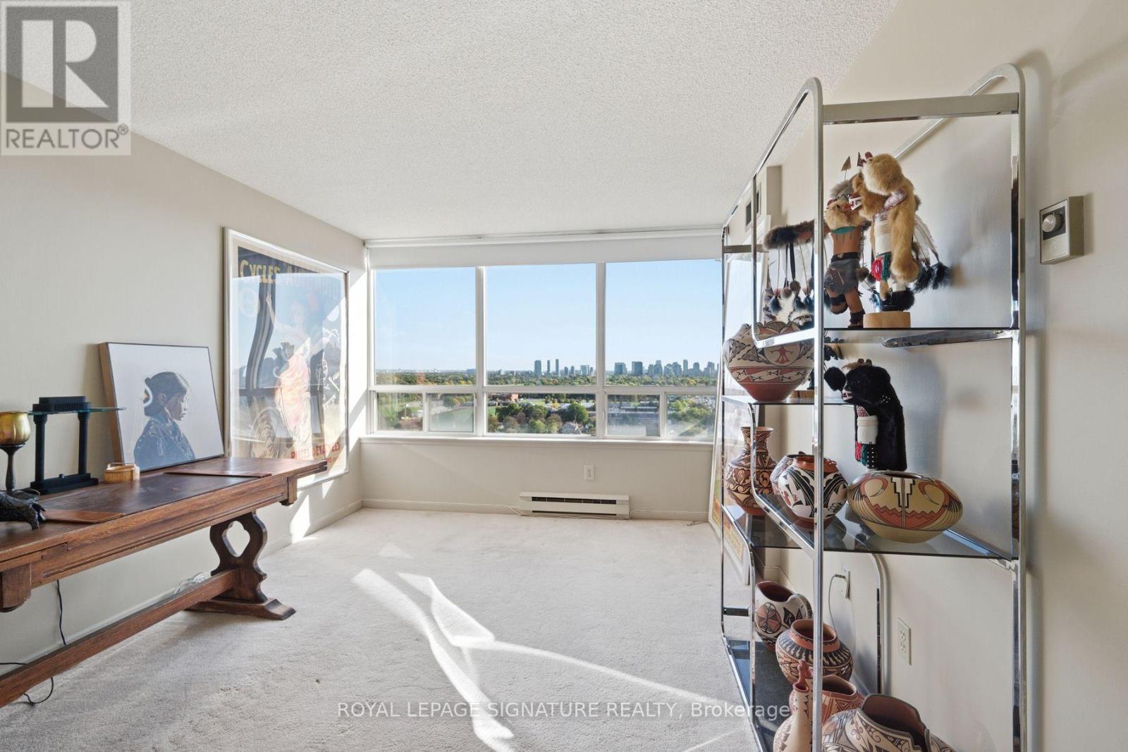 2110 - 10 Torresdale Avenue Property Photo 29