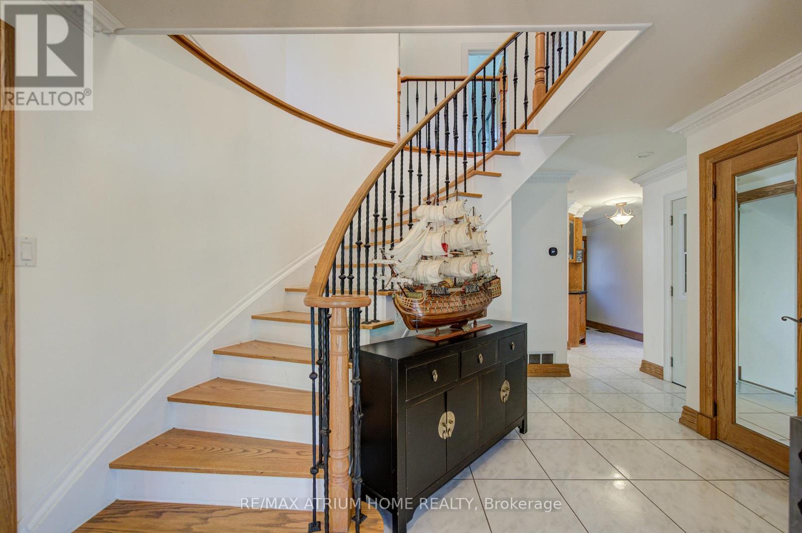 8 Patrick Boulevard Property Photo 3