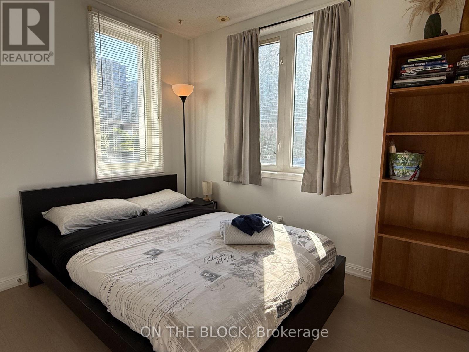 223 - 28 Douro Street Property Photo 20