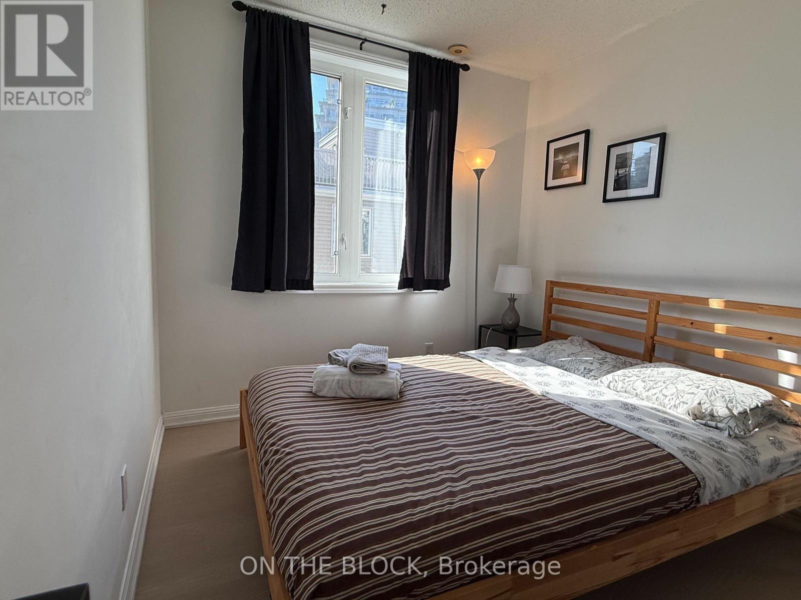 223 - 28 Douro Street Property Photo 22