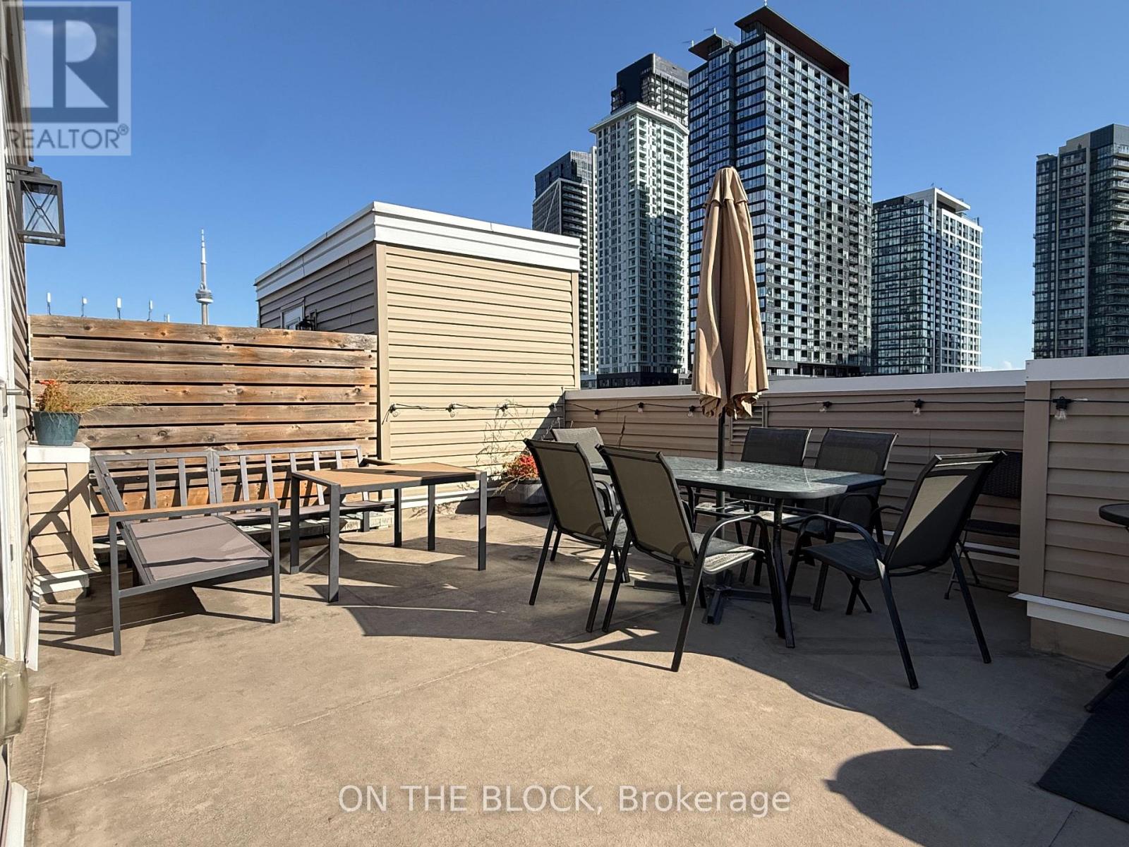223 - 28 Douro Street Property Photo 32
