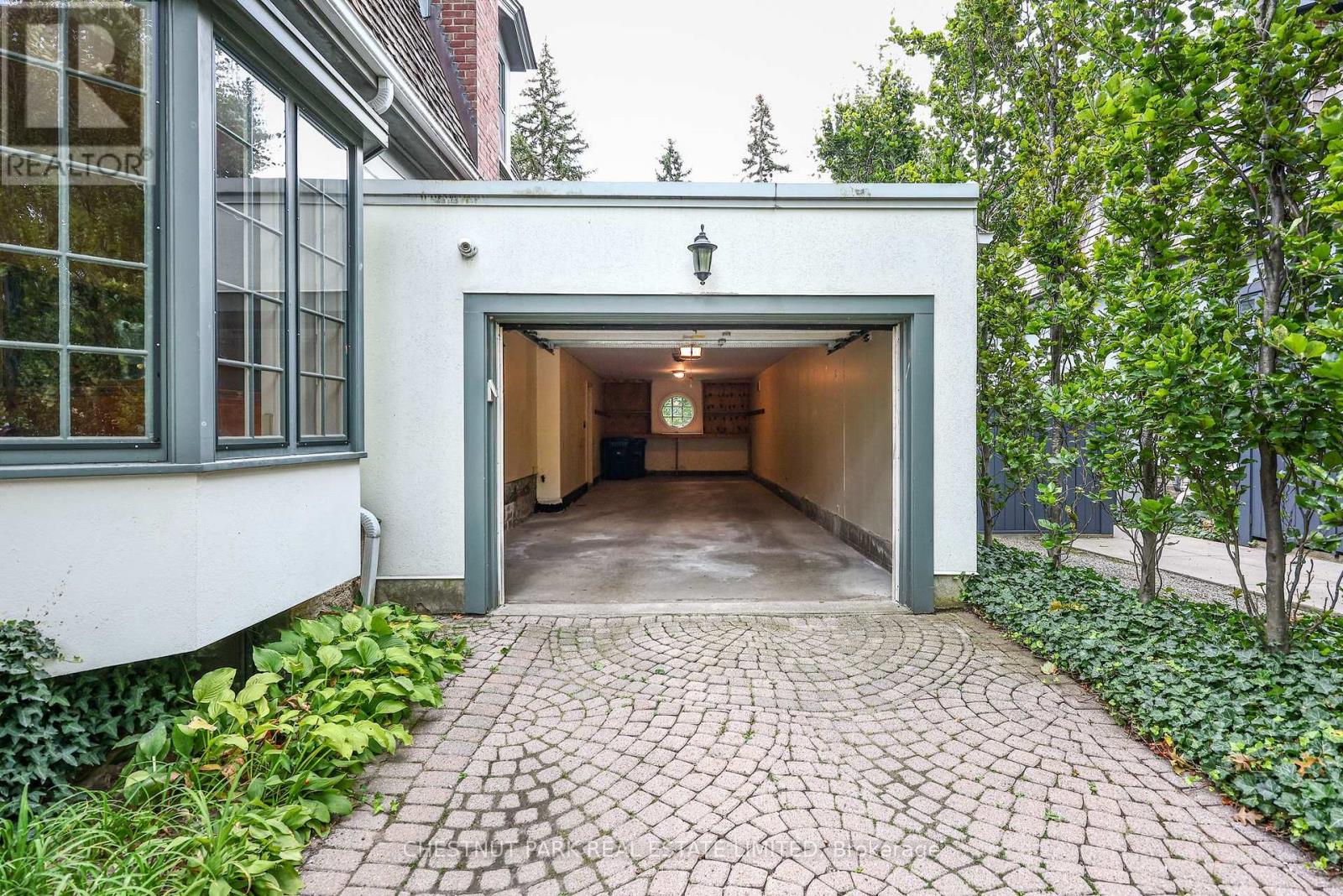 63 Lonsdale Road Property Photo 35