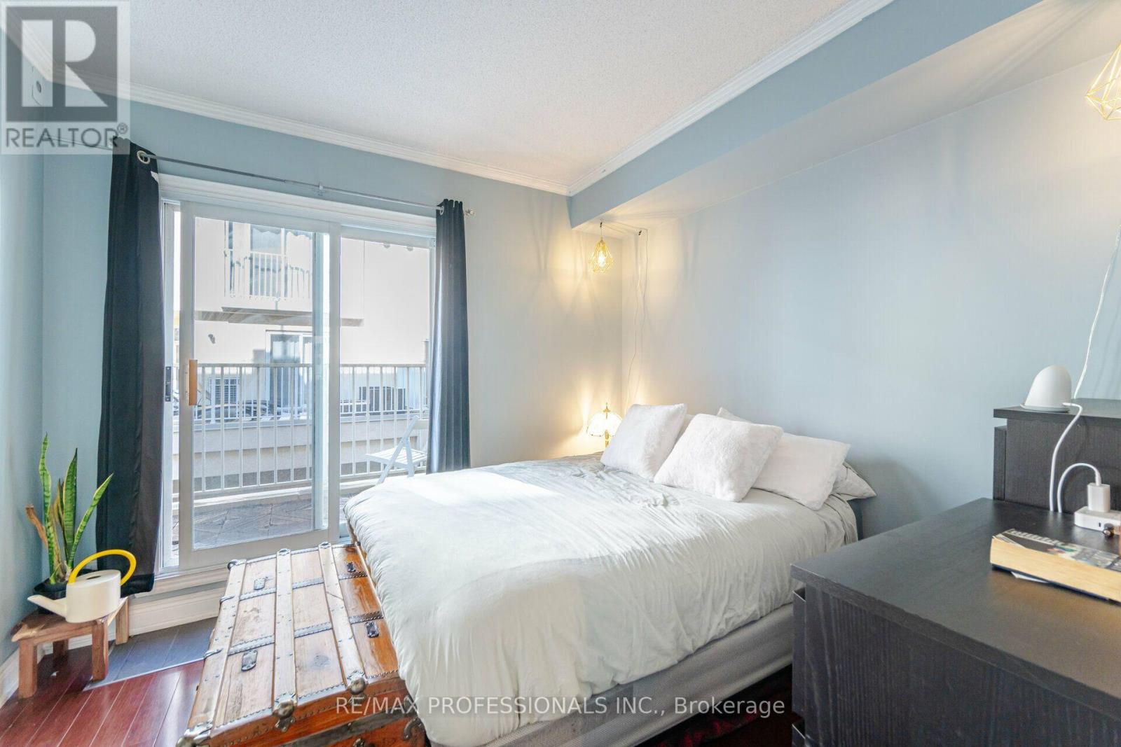 362 - 32 Stadium Road Property Photo 12