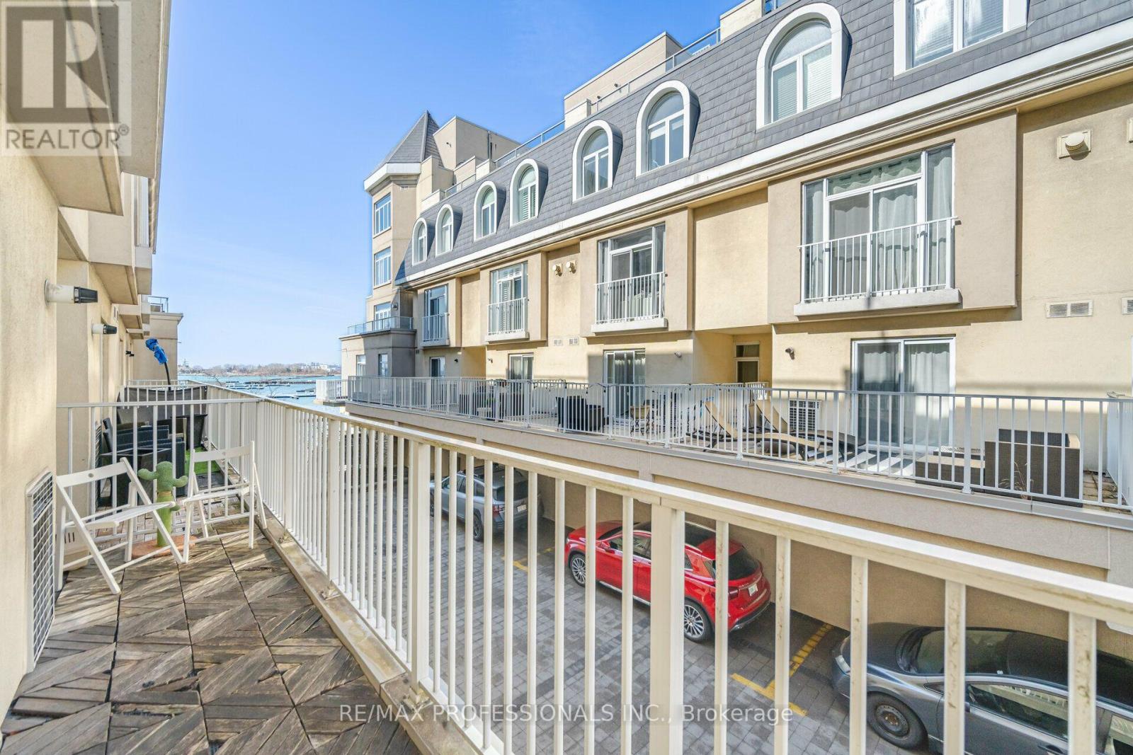 362 - 32 Stadium Road Property Photo 15