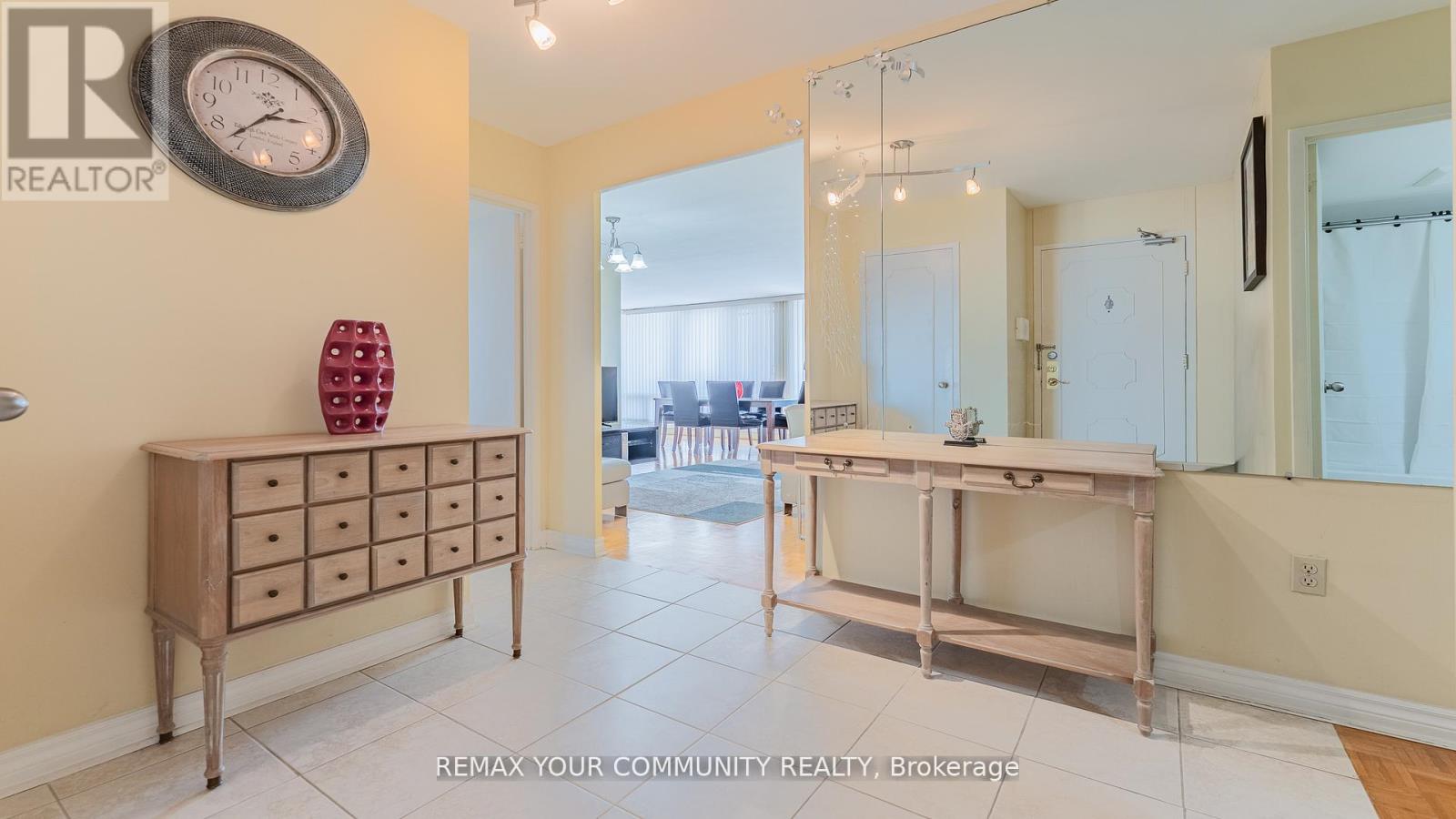 702 - 115 Antibes Drive Property Photo 4