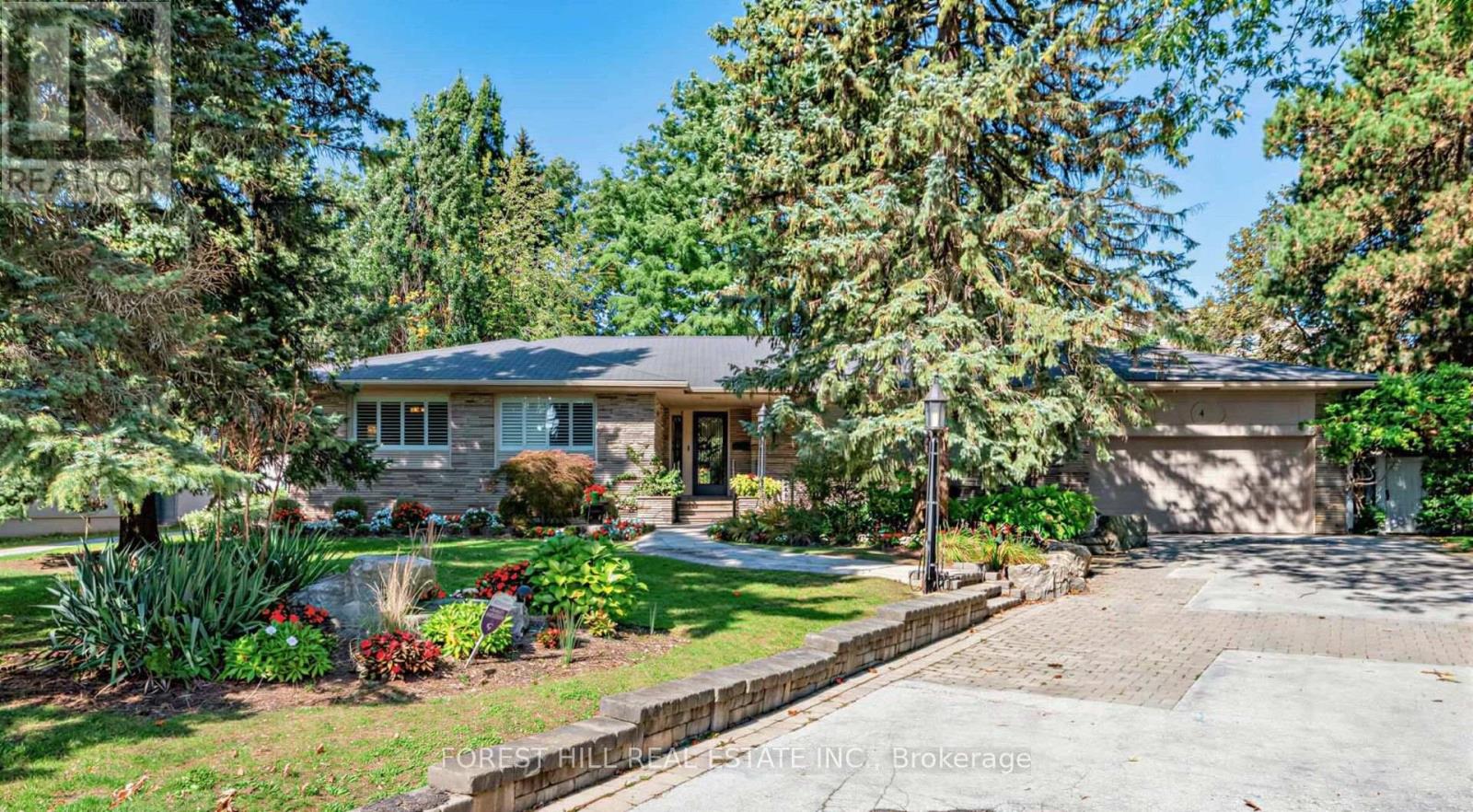 4 Abrams Place Property Photo 1
