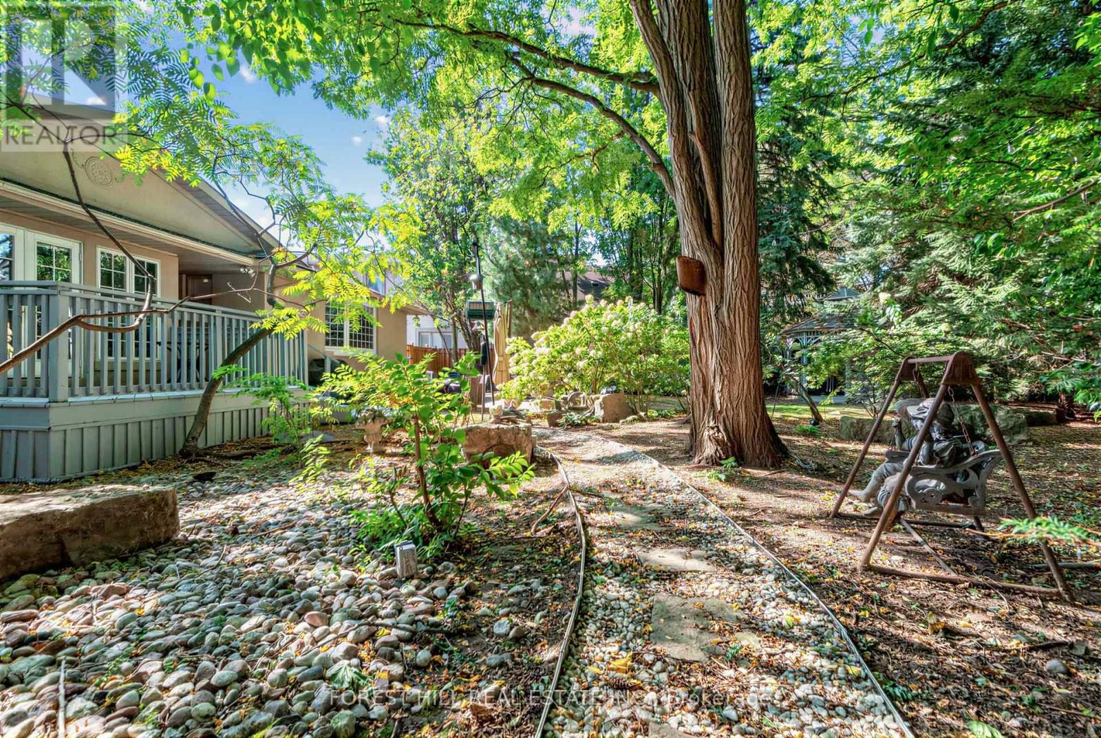 4 Abrams Place Property Photo 27
