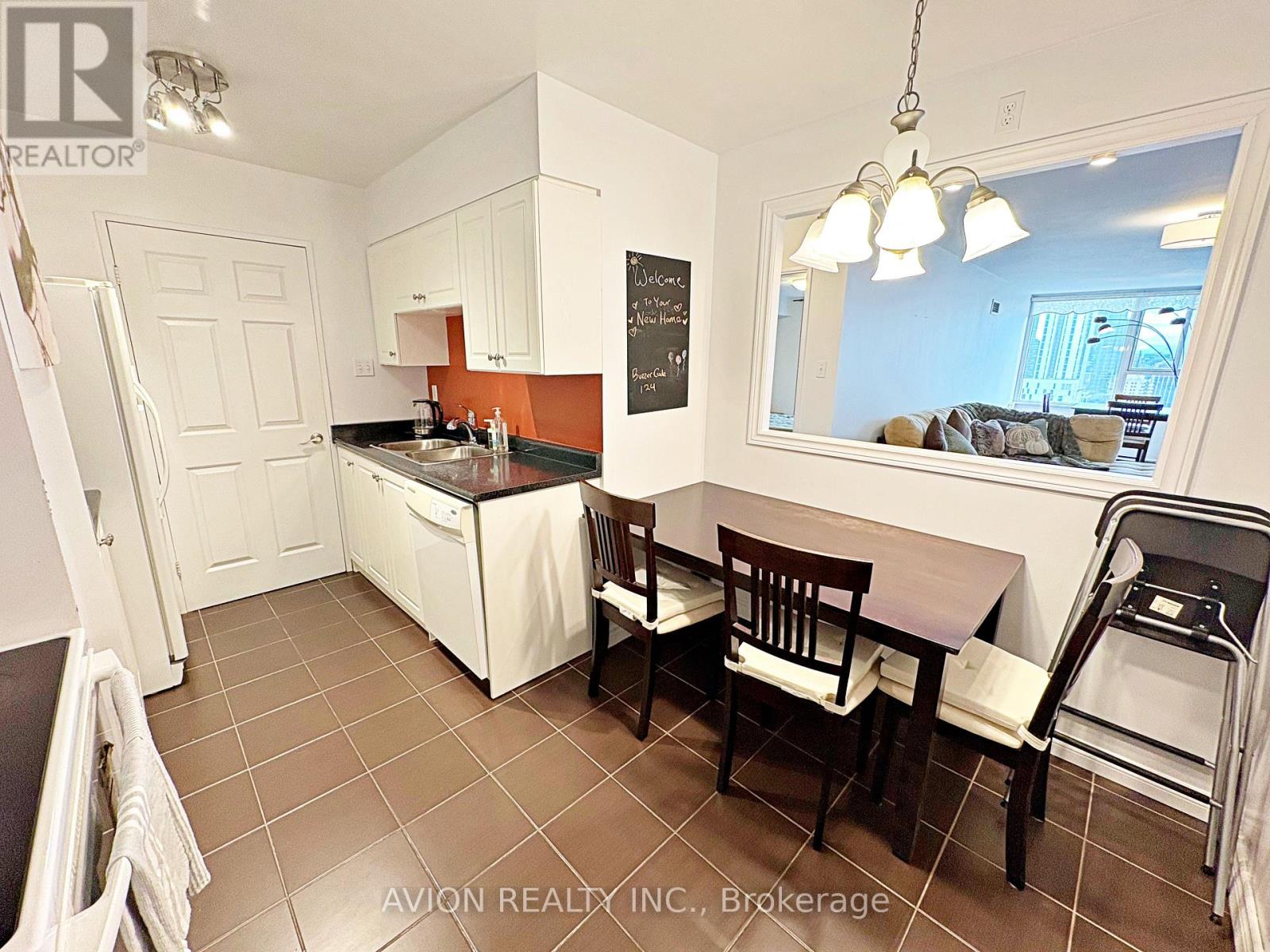 #1917 - 45 Carlton Street Property Photo 9