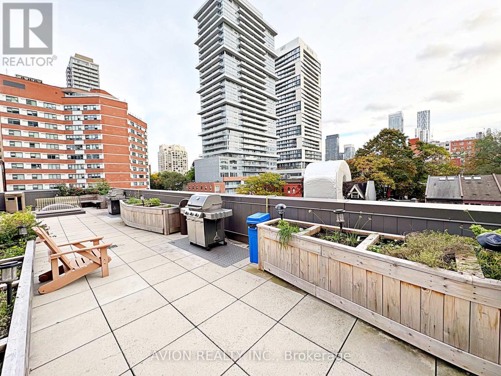 #1917 - 45 Carlton Street Property Photo 25