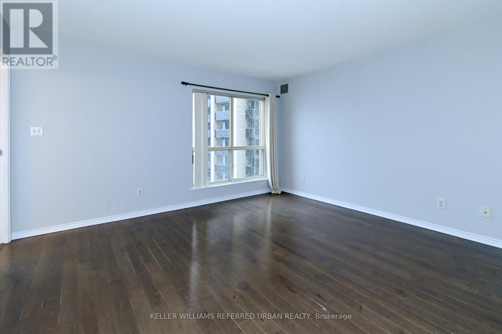 1604 - 25 The Esplanade Property Photo 5