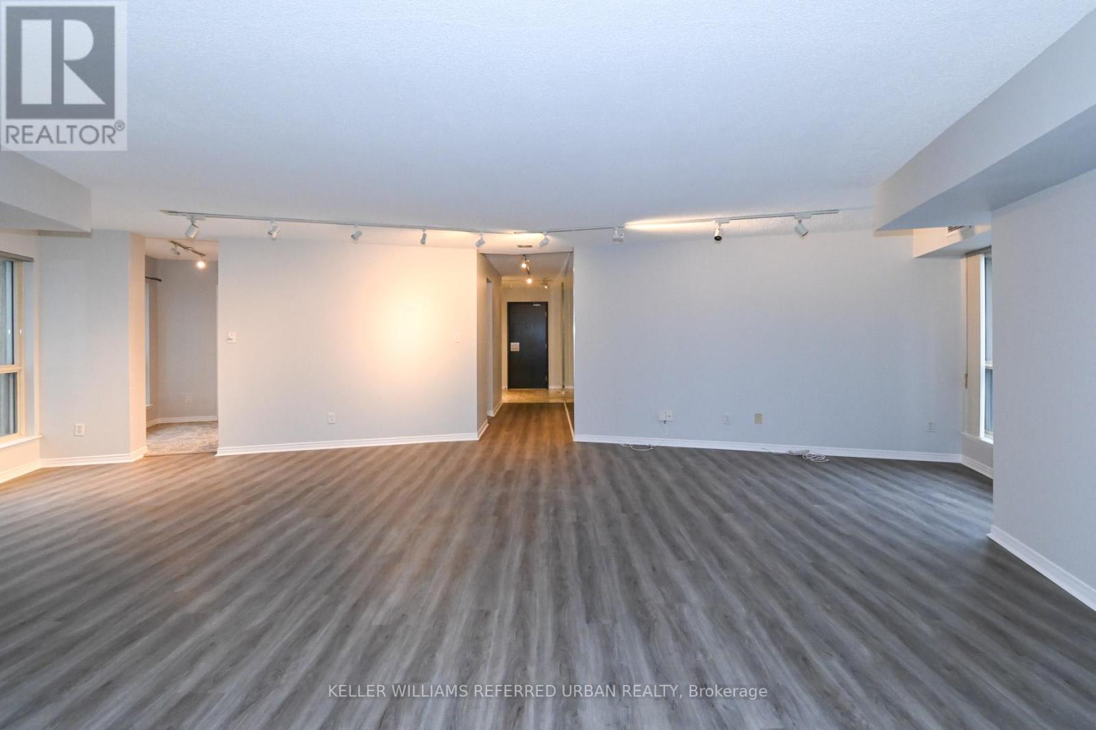 1604 - 25 The Esplanade Property Photo 19