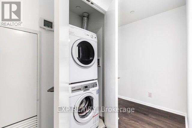4515 - 70 Temperance Street Property Photo 7