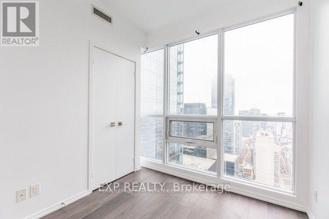 4515 - 70 Temperance Street Property Photo 30