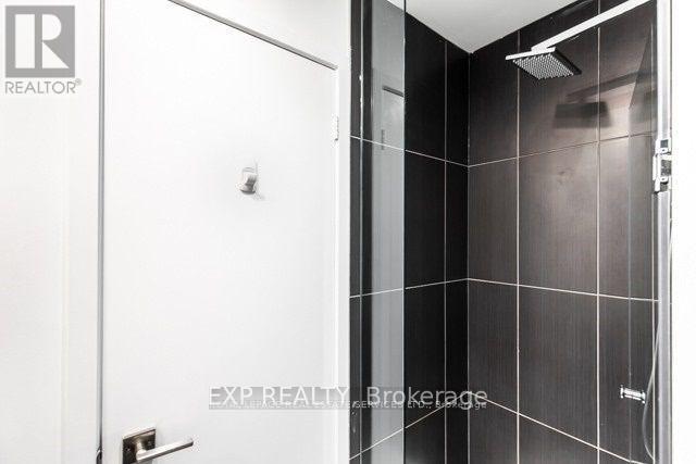 4515 - 70 Temperance Street Property Photo 34