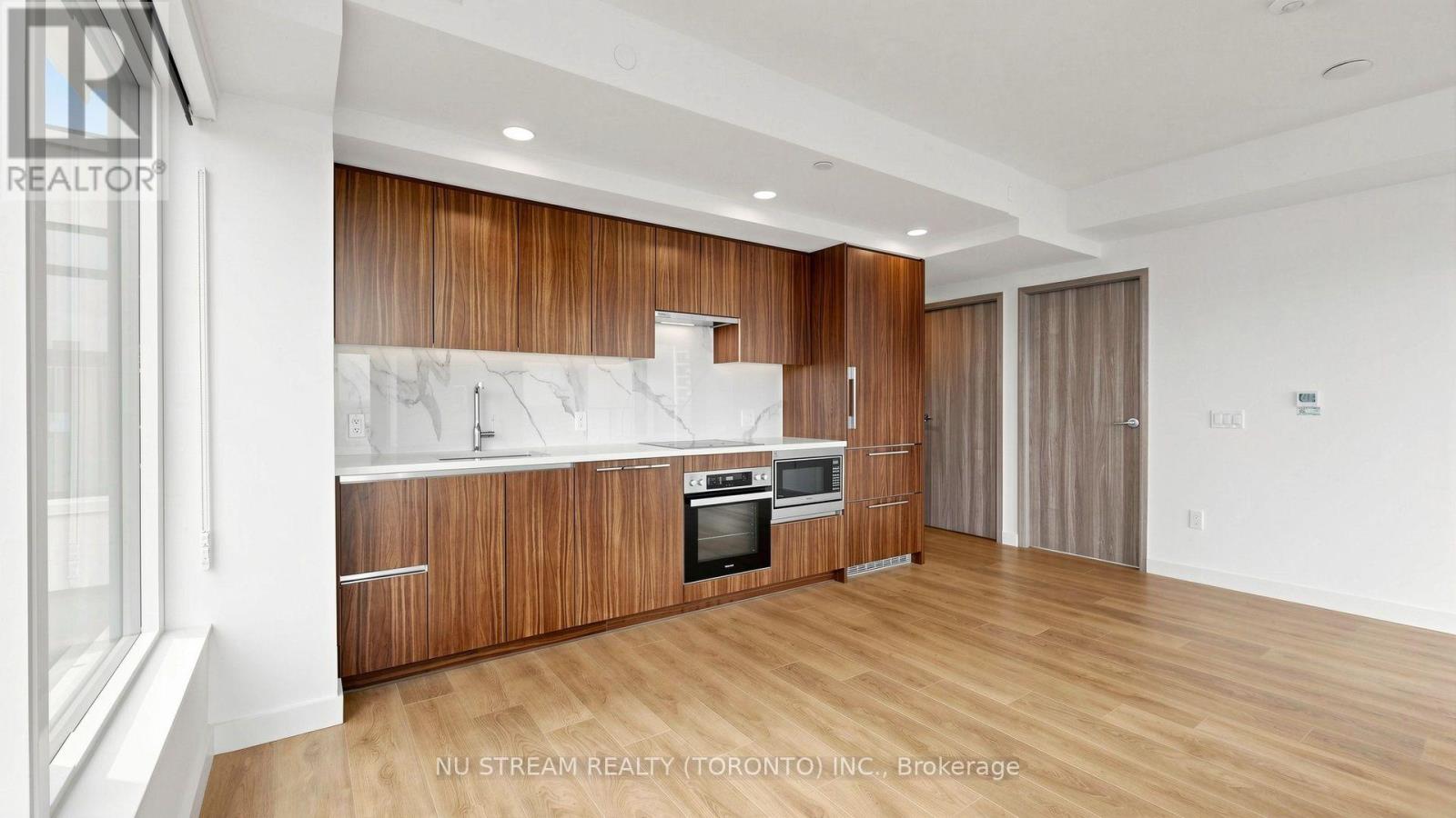 4805 - 3 Concord Cityplace Way Property Photo 9