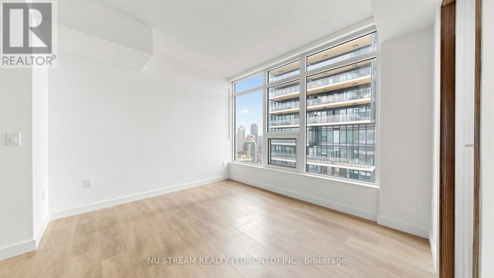 4805 - 3 Concord Cityplace Way Property Photo 15