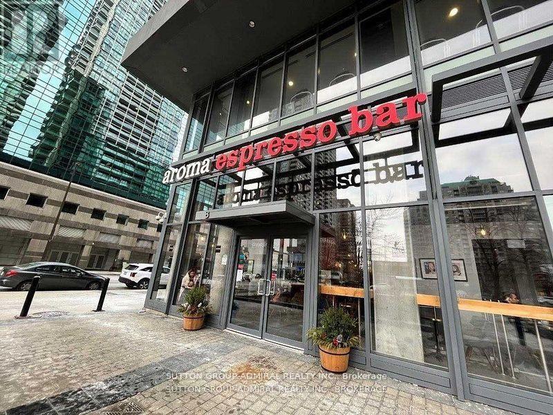 2705 - 5168 Yonge Street Property Photo 19