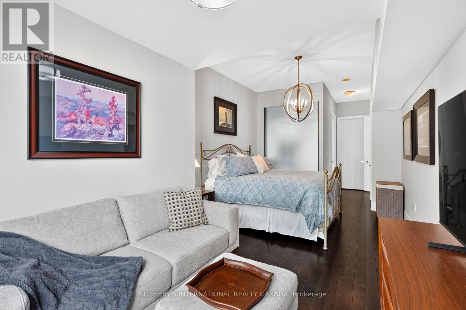 Th 114 - 29 Queens Quay E Property Photo 24